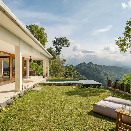 Villa Damai Rohani